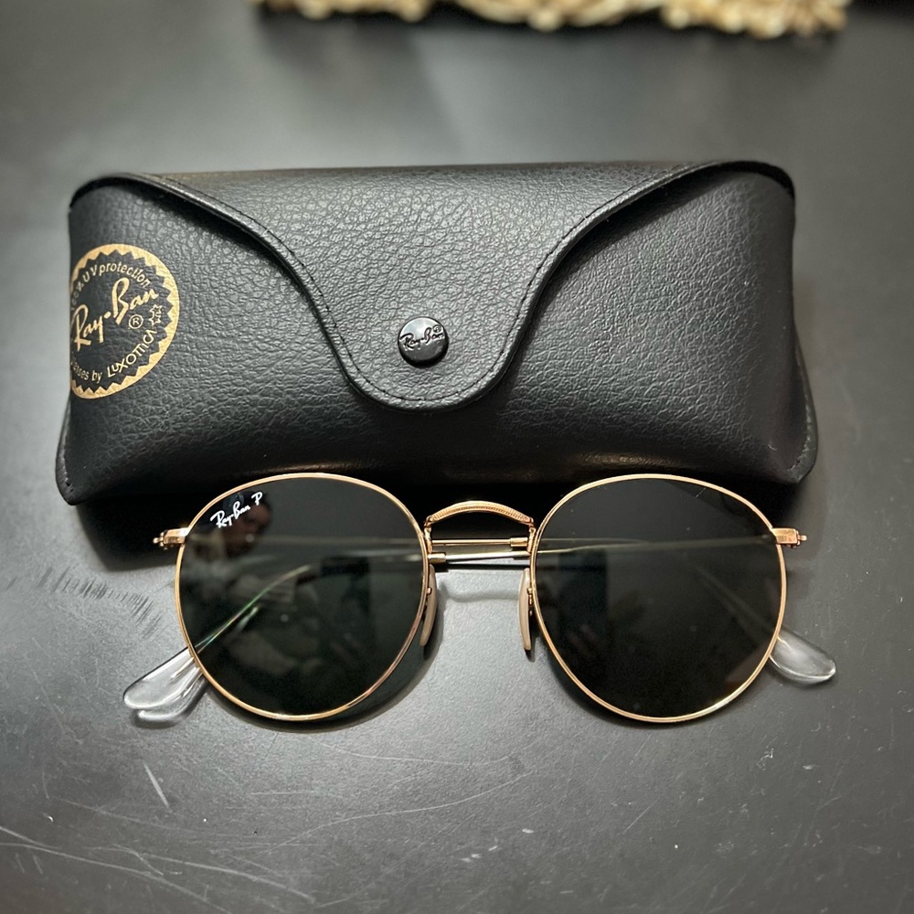 Round gold ray bans